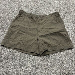 LL Bean Shorts Mens 42 Brown Cargo Nylon  Vintage Outdoor Camp Hike Gorp